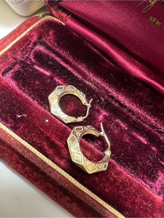 10K yellow gold bohemian hoop earrings main image 6